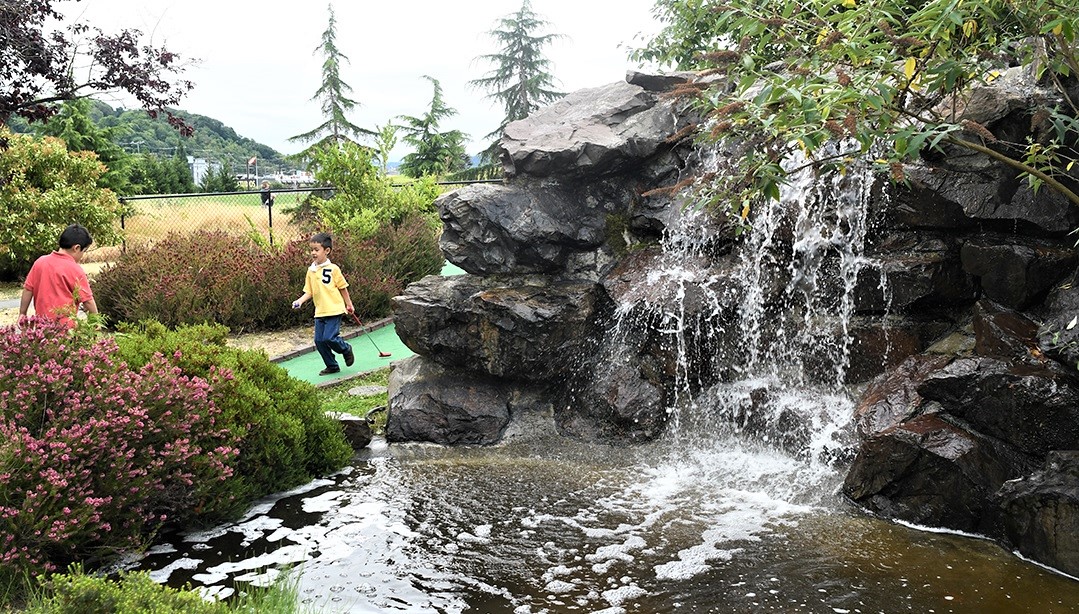 Where to Play Mini Golf Around Seattle, the Eastside and South Sound